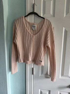Abercrombie & Fitch Blush Ribbed V-Neck Sweater